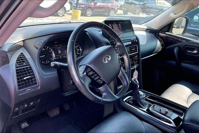 2024 INFINITI QX80 LUXE