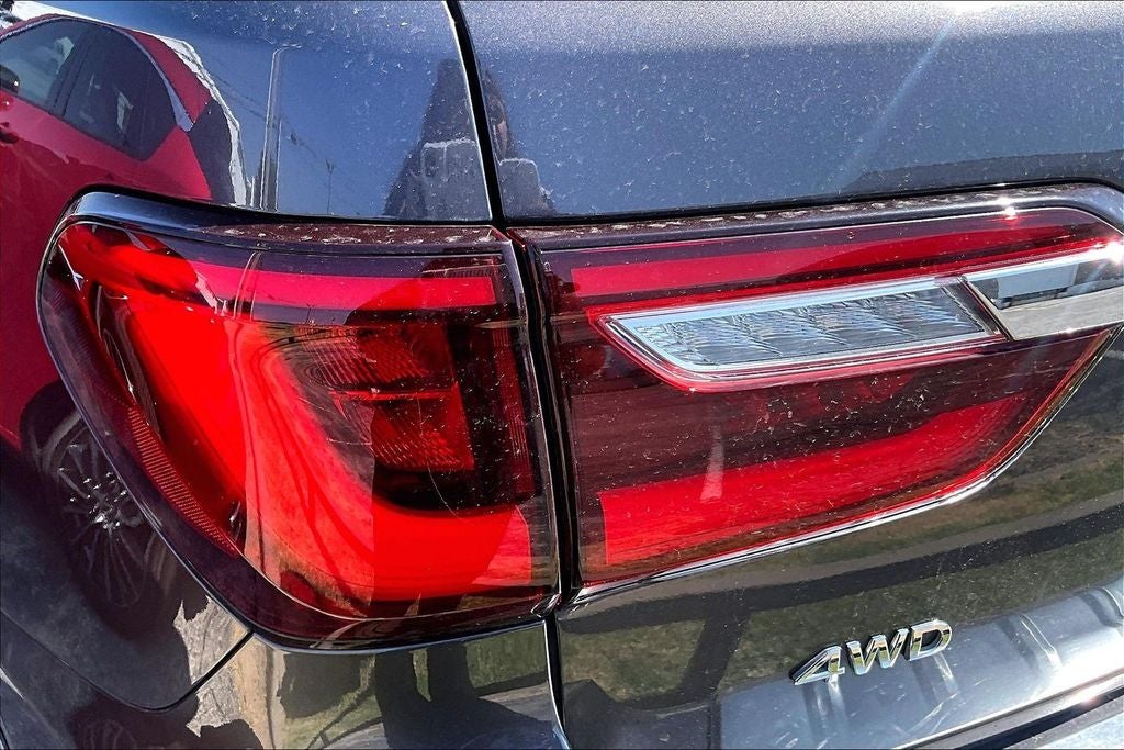 2024 INFINITI QX80 LUXE
