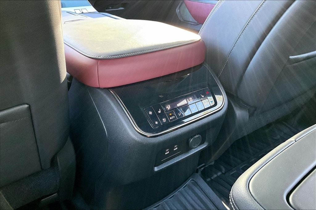 2025 INFINITI QX80 AUTOGRAPH