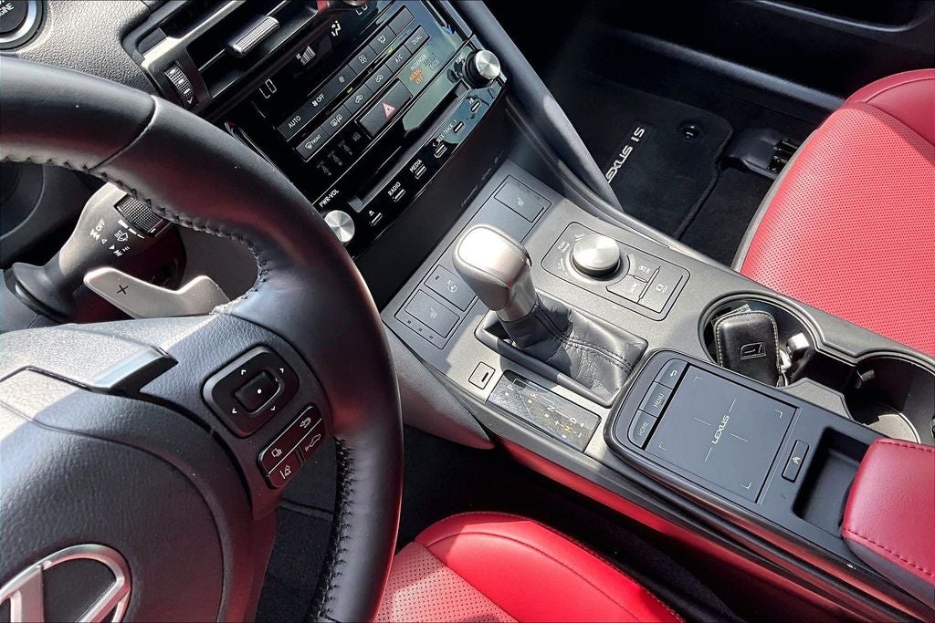 2025 Lexus IS 350 F SPORT Design