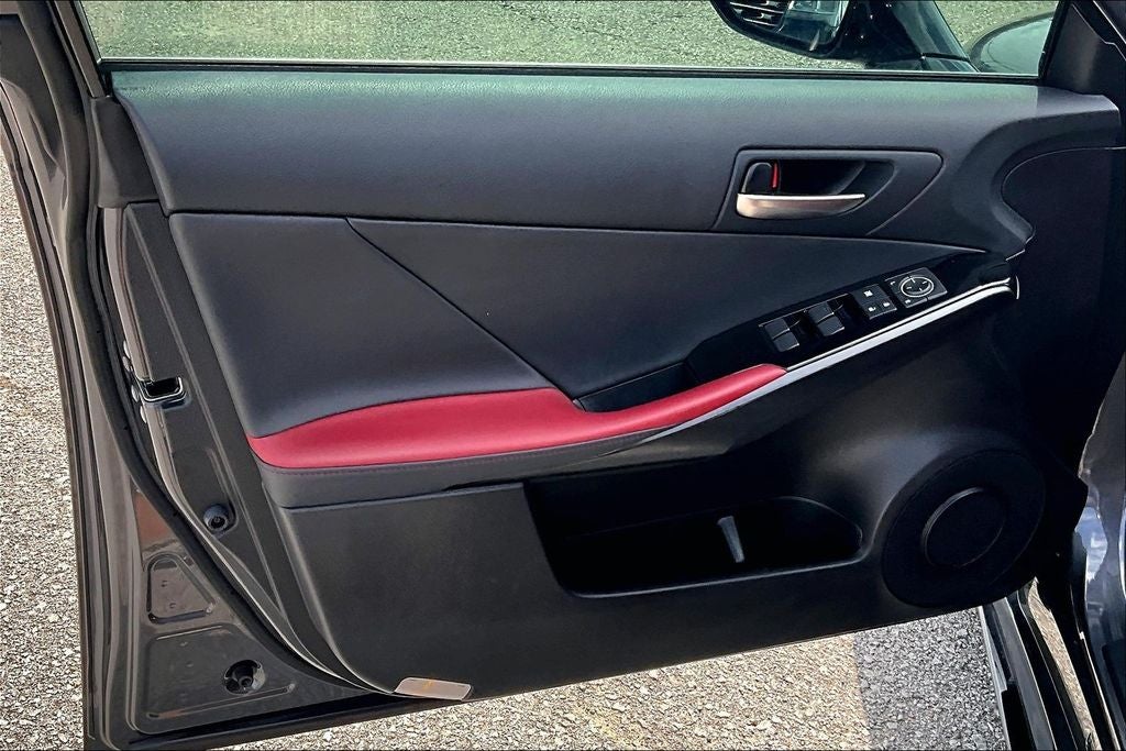 2025 Lexus IS 350 F SPORT Design