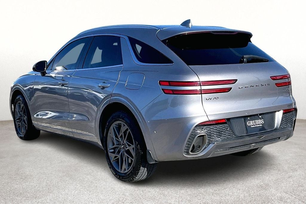 2023 Genesis GV70 2.5T