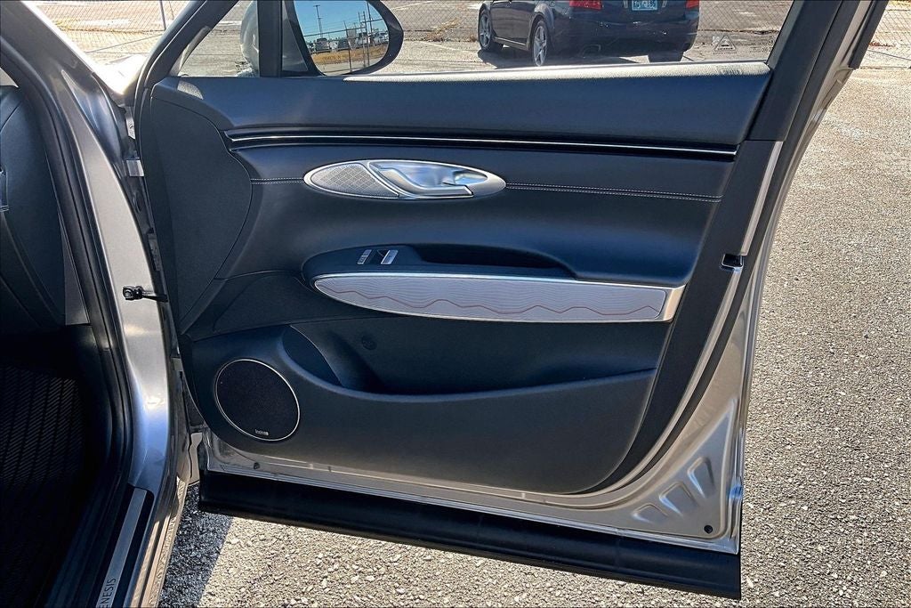 2023 Genesis GV70 2.5T