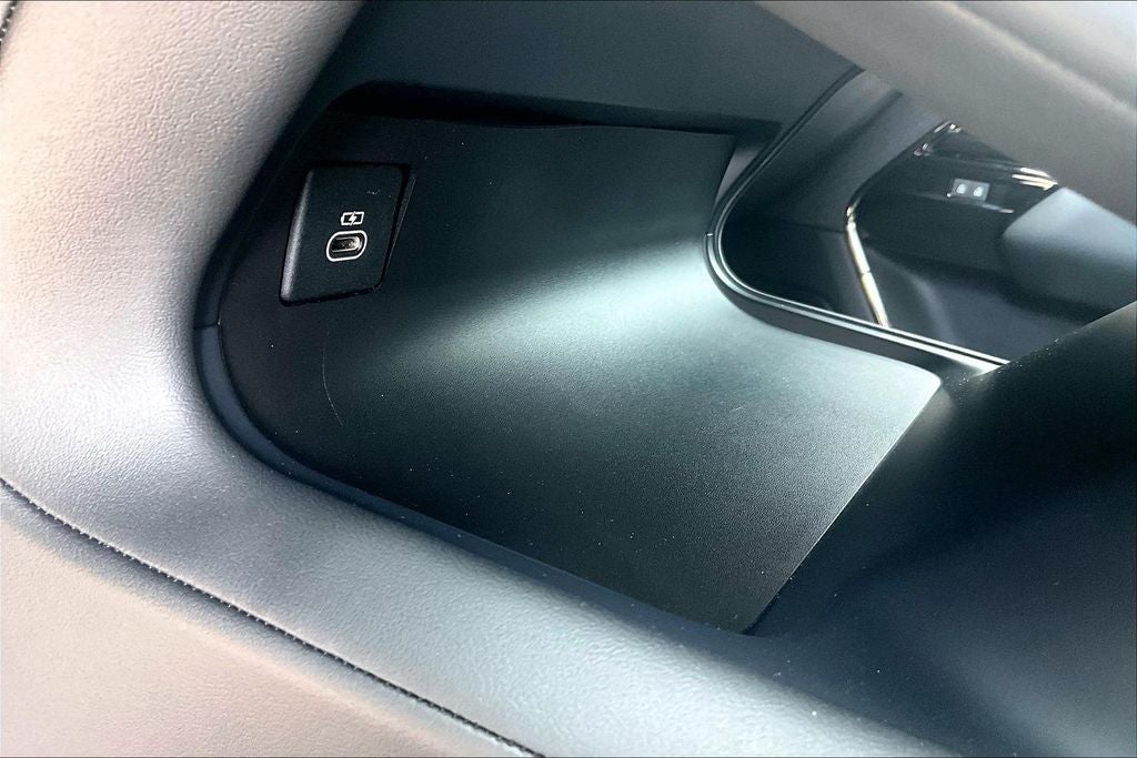 2023 Land Rover Range Rover Sport SE