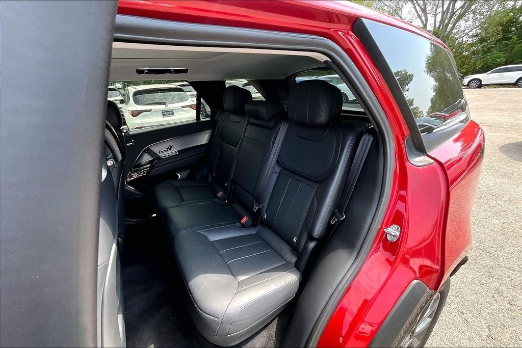 2023 Land Rover Range Rover Sport SE