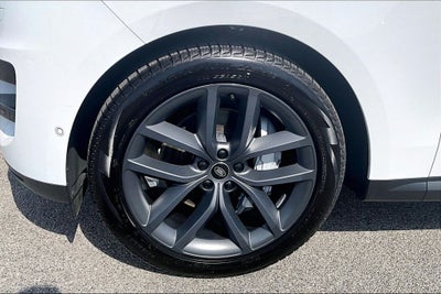 2024 Land Rover Range Rover Sport SE