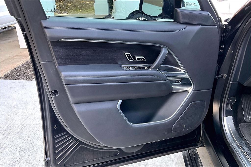 2023 Land Rover Range Rover Autobiography