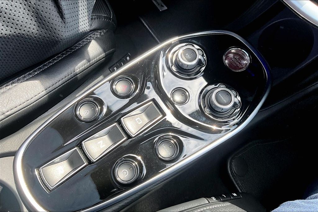 2023 McLaren GT Base