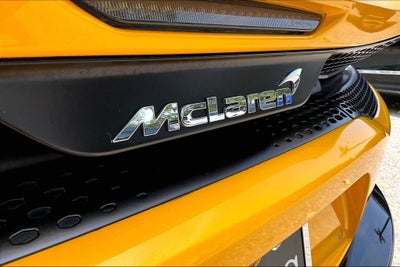 2023 McLaren GT Base