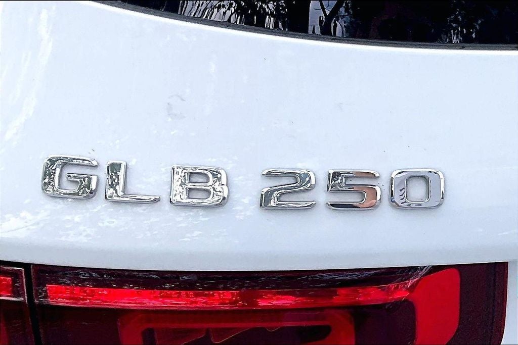 2022 Mercedes-Benz GLB GLB 250