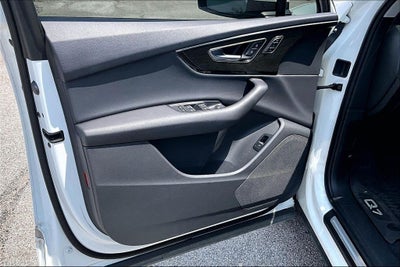 2022 Audi Q7 45 Premium quattro