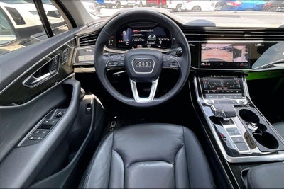 2022 Audi Q7 45 Premium quattro