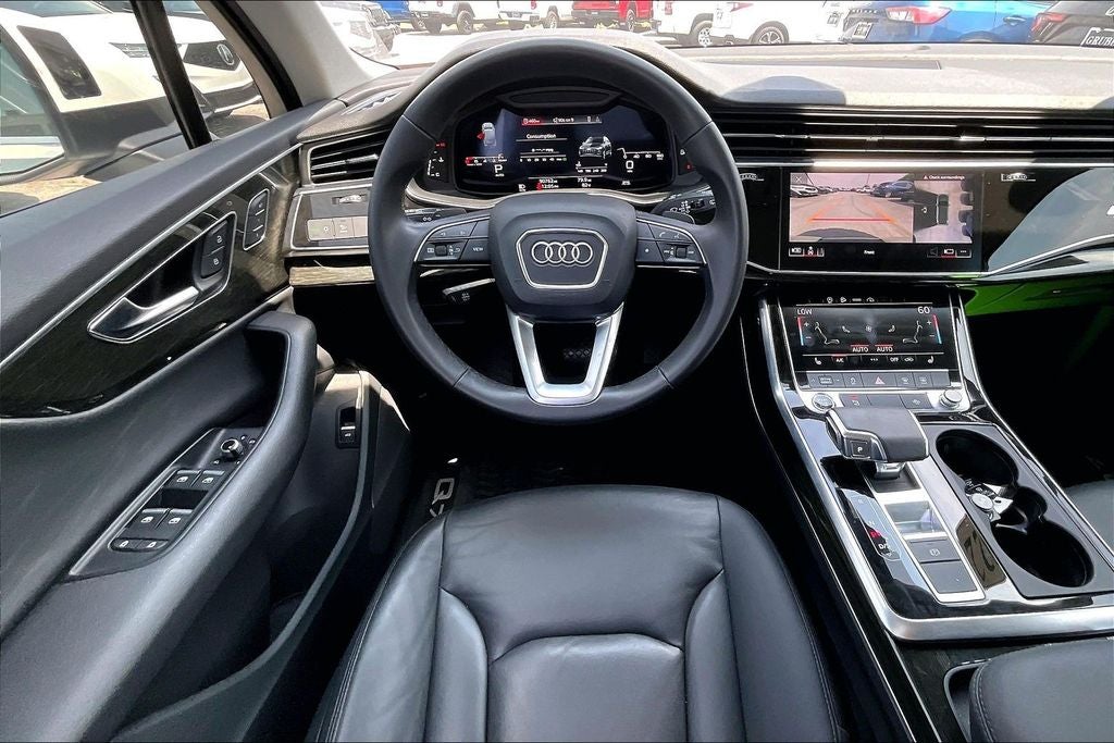 2022 Audi Q7 45 Premium quattro