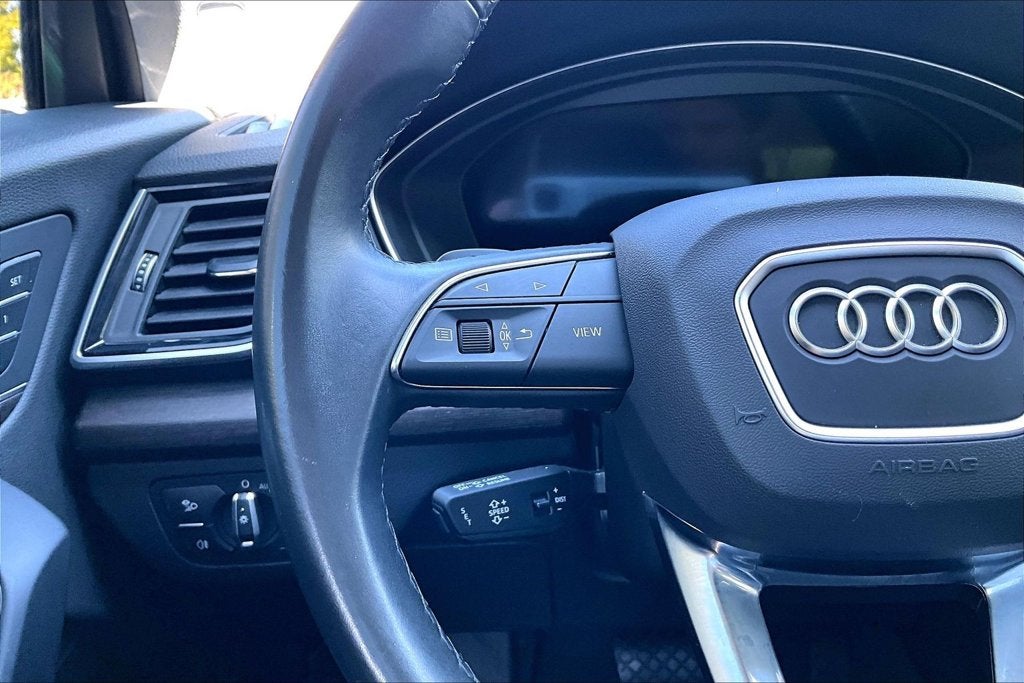 2024 Audi Q5 45 S line Premium quattro