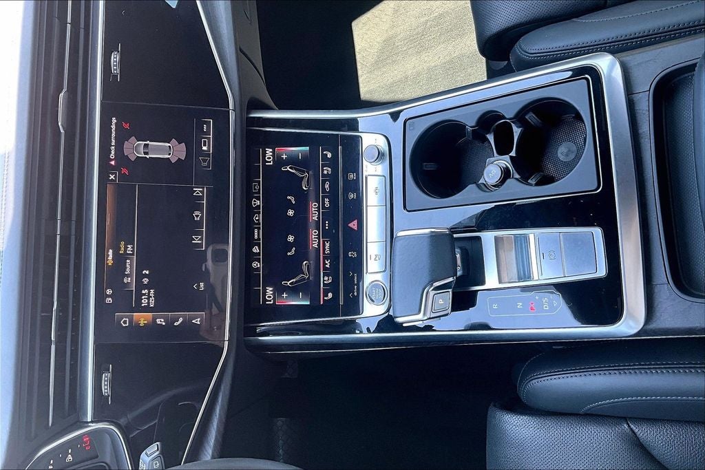 2021 Audi Q8 55 Prestige quattro