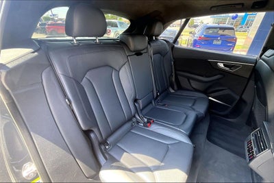 2021 Audi Q8 55 Prestige quattro