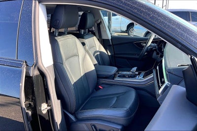 2023 Audi Q8 55 Prestige quattro