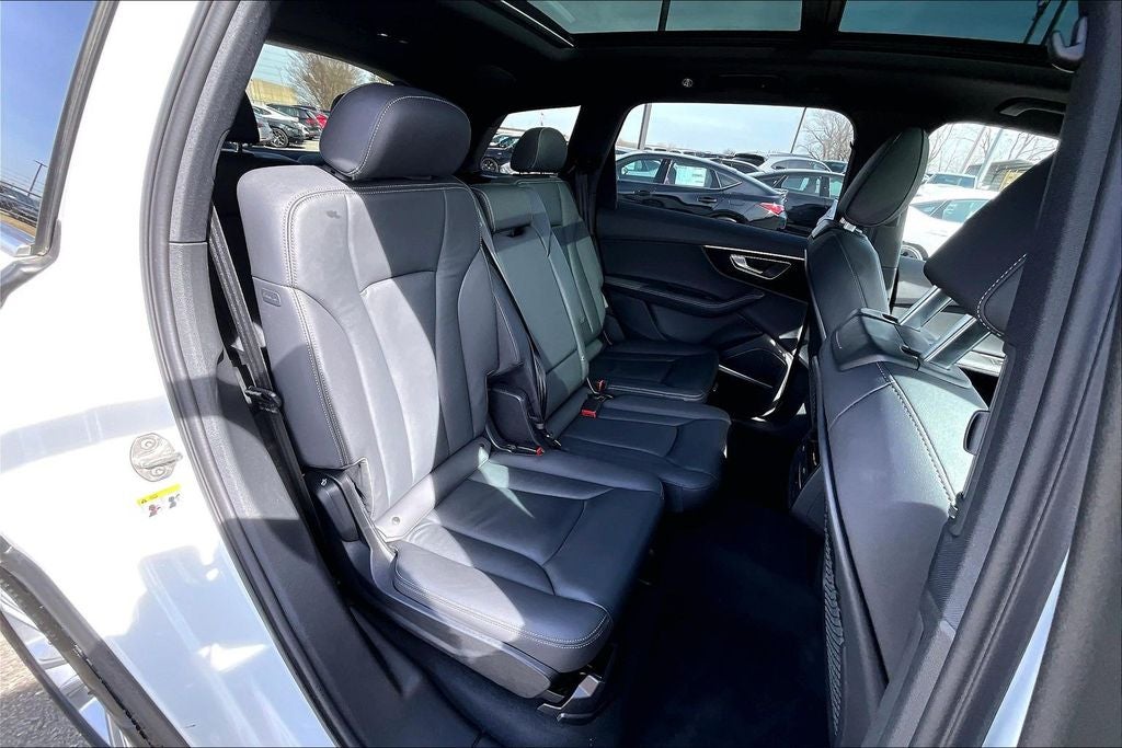 2025 Audi Q7 55 Premium Plus quattro