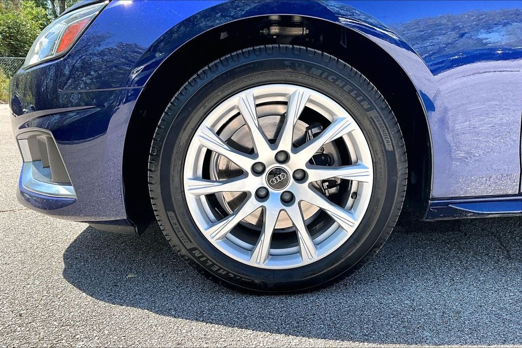 2023 Audi A4 40 Premium quattro