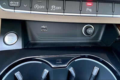 2023 Audi A4 40 Premium quattro