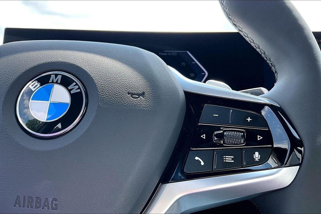 2025 BMW 3 Series 330i xDrive