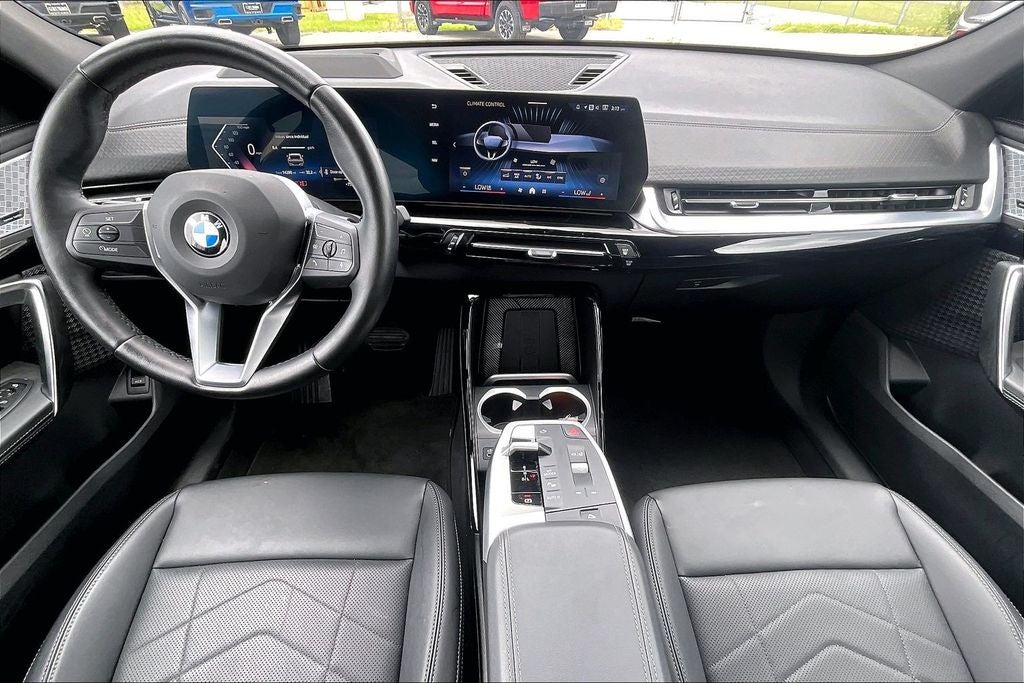 2025 BMW X2 xDrive28i