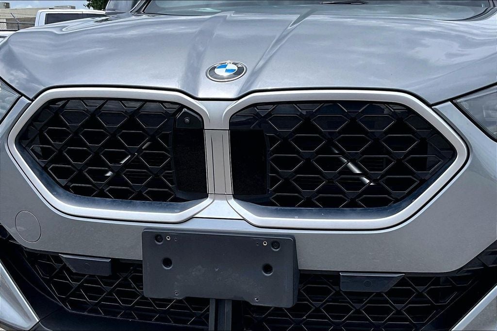 2025 BMW X2 xDrive28i