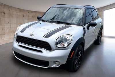 2014 MINI Cooper S Countryman Base