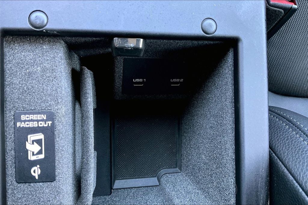 2022 Porsche Macan Base