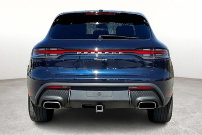2022 Porsche Macan Base