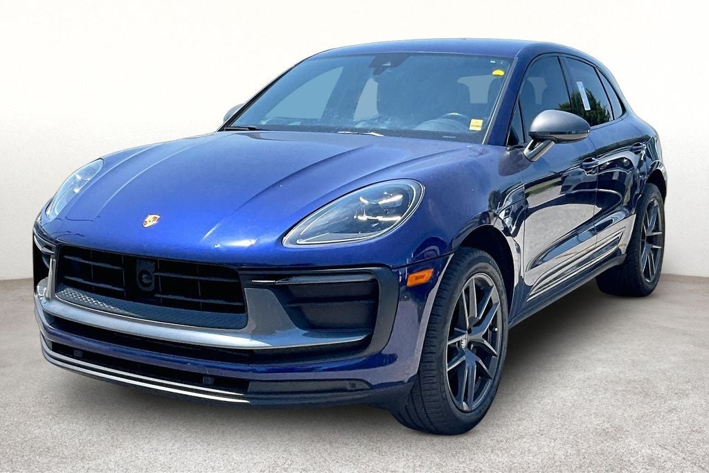 2023 Porsche Macan T