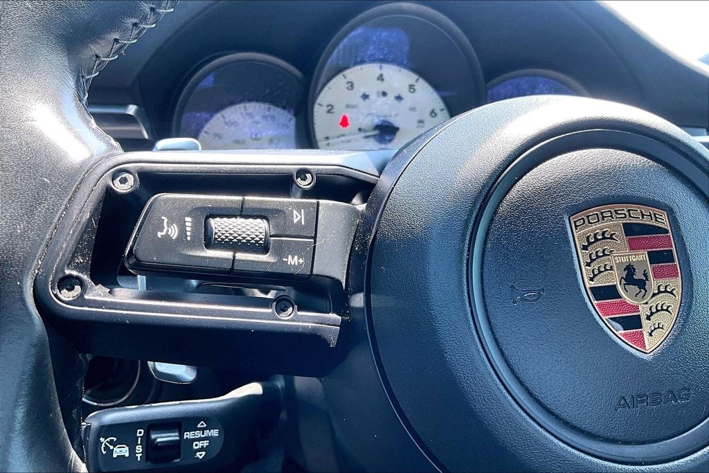 2023 Porsche Macan T