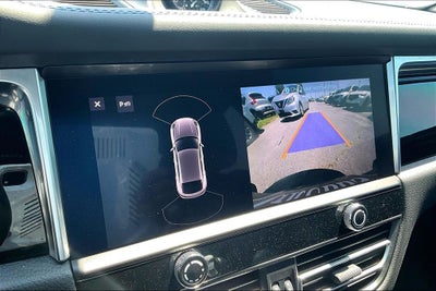 2023 Porsche Macan T