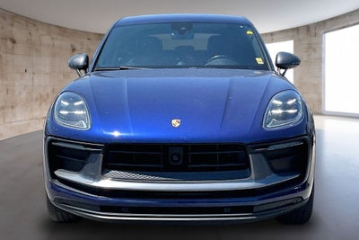 2023 Porsche Macan T