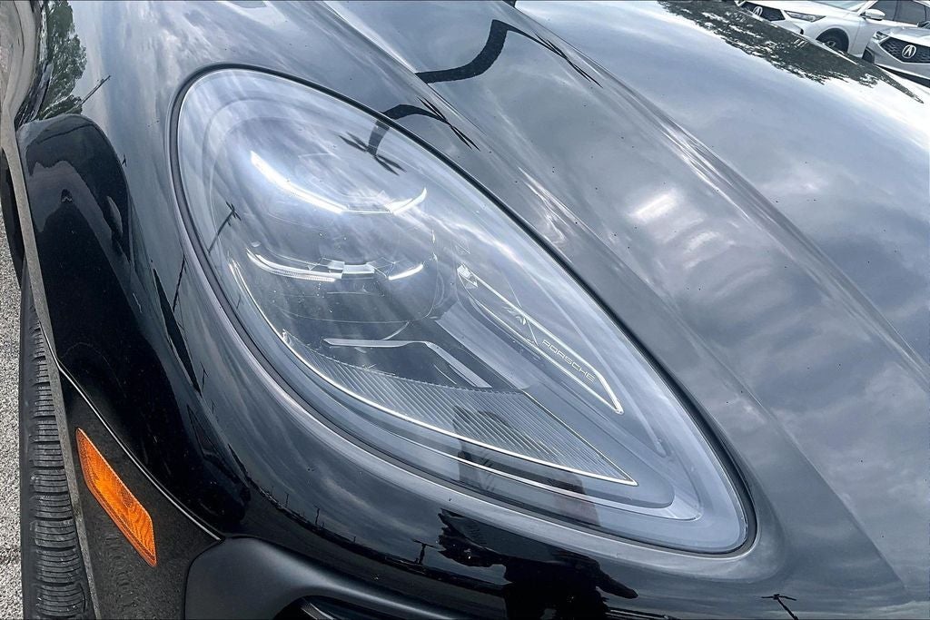2024 Porsche Macan Base