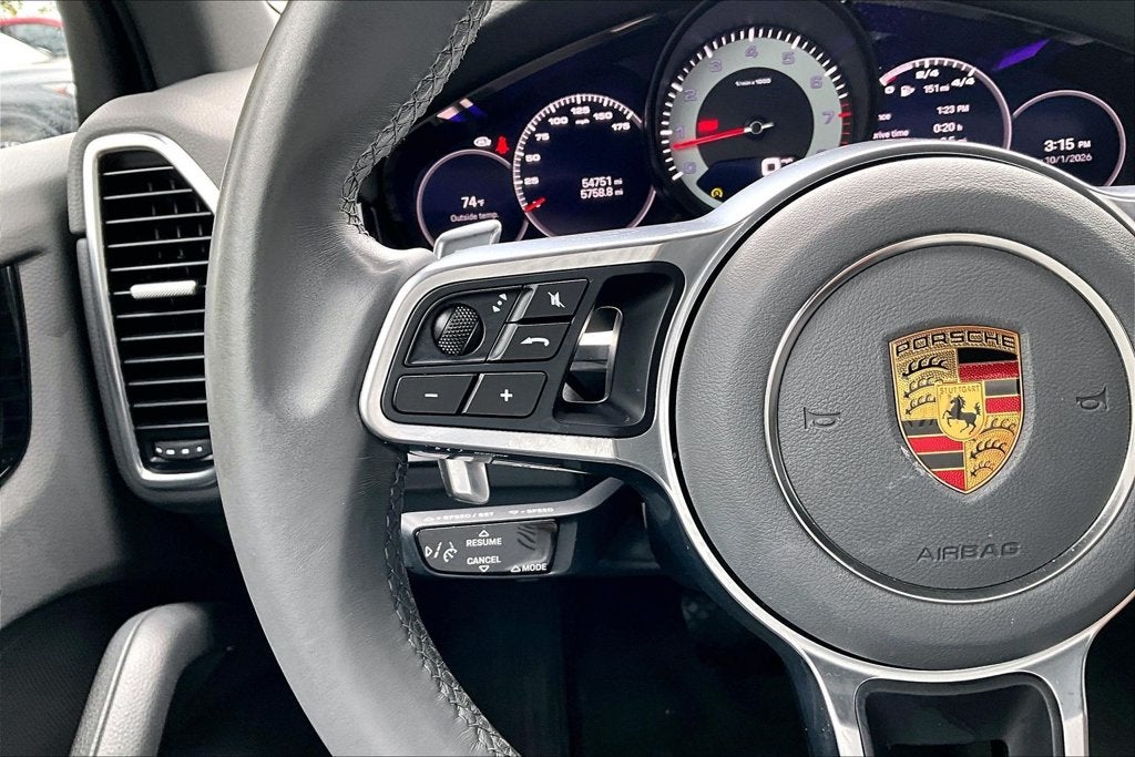 2023 Porsche Cayenne Platinum Edition