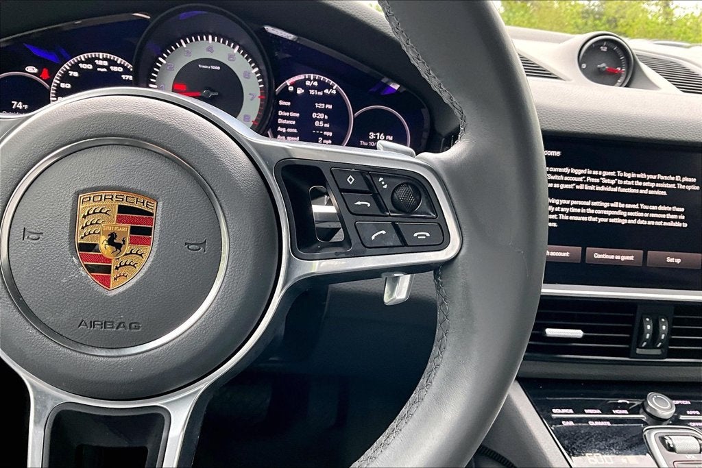 2023 Porsche Cayenne Platinum Edition