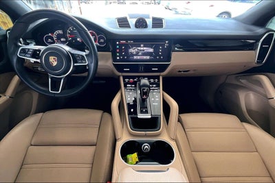 2022 Porsche Cayenne Platinum Edition