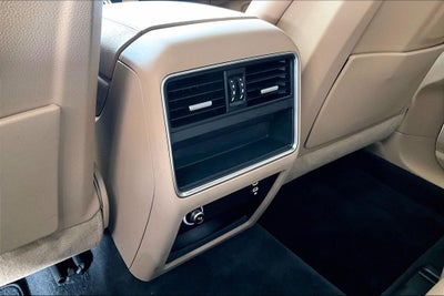 2022 Porsche Cayenne Platinum Edition