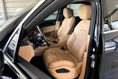 2022 Porsche Cayenne Platinum Edition