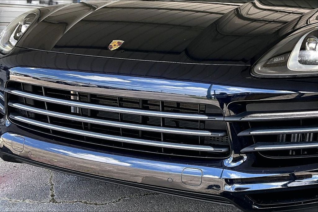 2022 Porsche Cayenne Platinum Edition