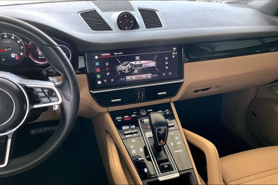 2022 Porsche Cayenne Platinum Edition