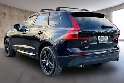 2021 Volvo XC60 T5 Momentum