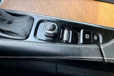 2018 Volvo XC90 T6 Inscription