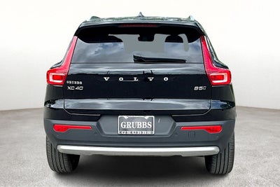 2024 Volvo XC40 B5 Core