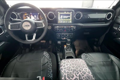 2022 Jeep Wrangler Unlimited Sahara Altitude