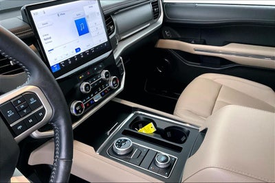 2023 Ford Expedition XLT