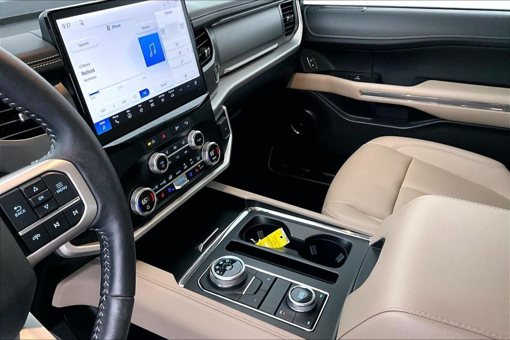 2023 Ford Expedition XLT