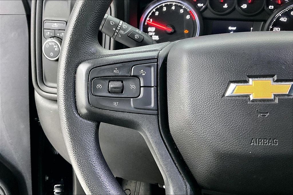 2022 Chevrolet Silverado 1500 Custom