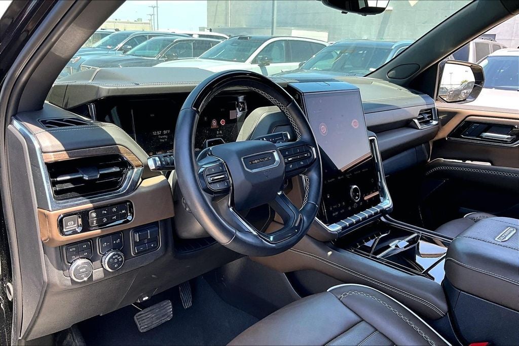 2025 GMC Yukon XL Denali Ultimate
